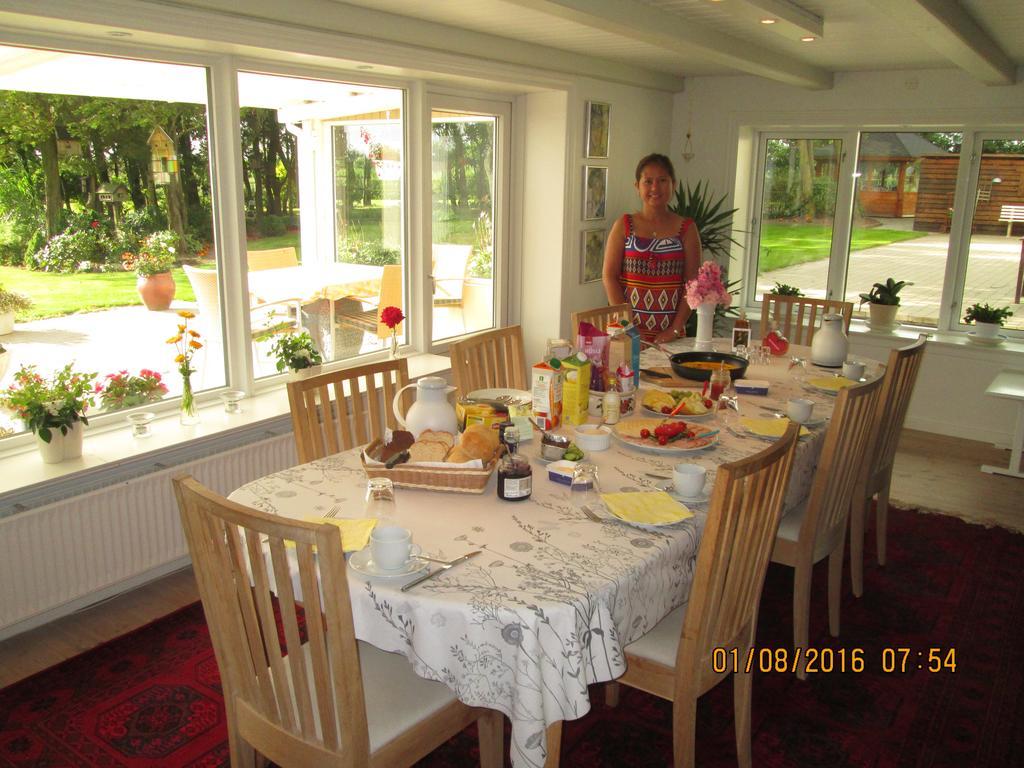 Spottrup Bakkegarden Homestay المظهر الخارجي الصورة